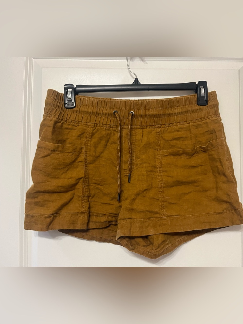 Athleta Women’s 100% Linen Cabo Summer Shorts Size 10 Brown